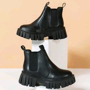 Shein Minimalist Slip On Chunky Boots sz 8.5